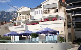 Villa Ruza